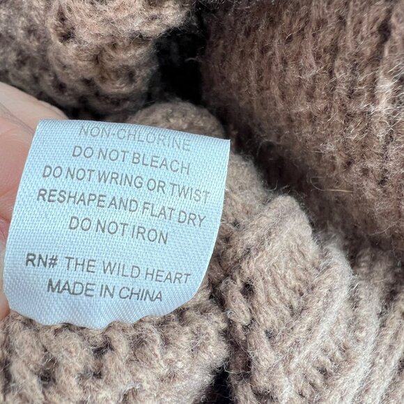 Woven Heart Chunky Cable Knit Turtleneck Sweater Brown Size Small - Picture 10 of 12